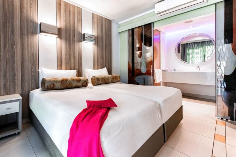 3 Day Sun City Cabanas Safaris